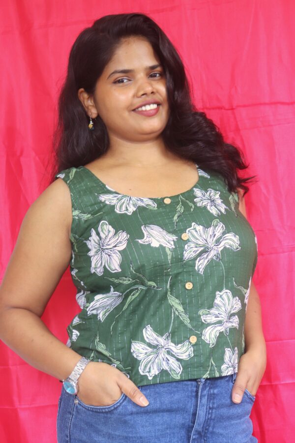 Aarna crop top