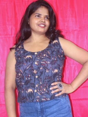 Medha crop top
