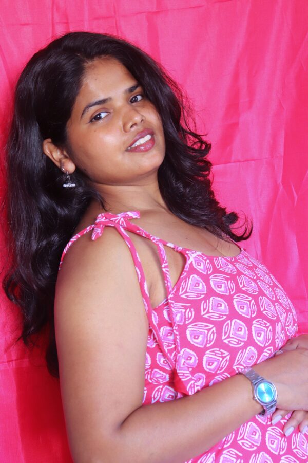 Saanvi short kurti with shoulder tie strap
