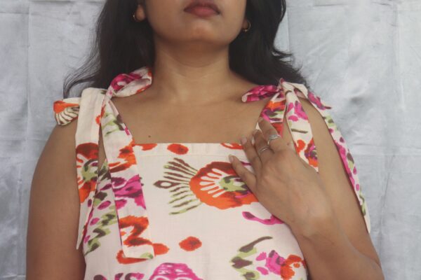 Ridhi, Super cute peplum top!