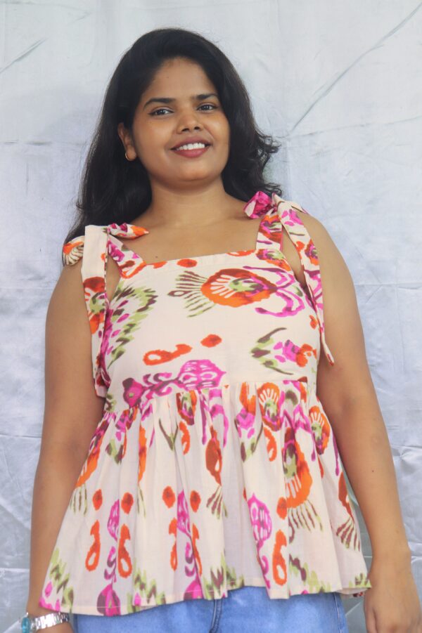 Ridhi, Super cute peplum top!