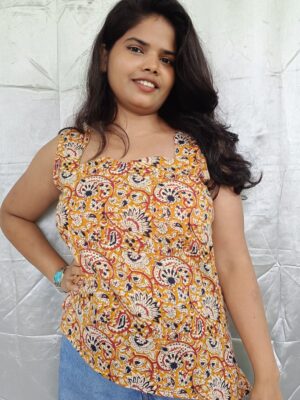 Shyla, Bold & Beautiful top, with statement front & back