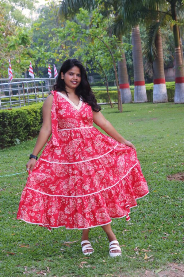 Laal Pari Midi Dress Shoulder Tie